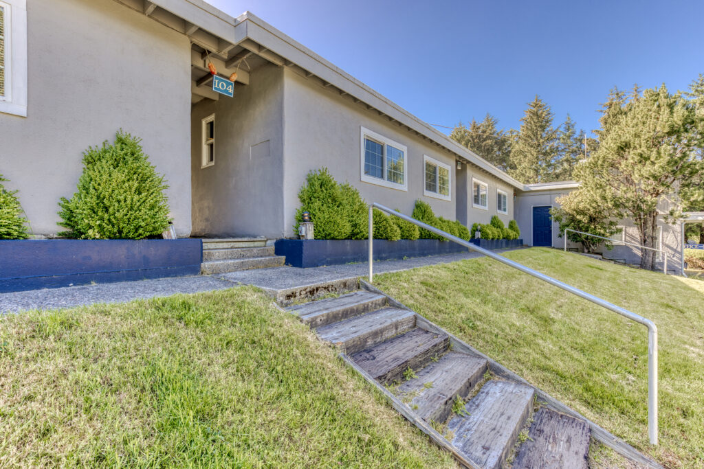 cottage-1 bedroom-oceanfront-suites