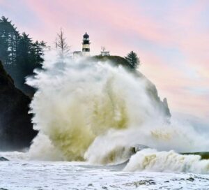 coast-waves-lighthouse